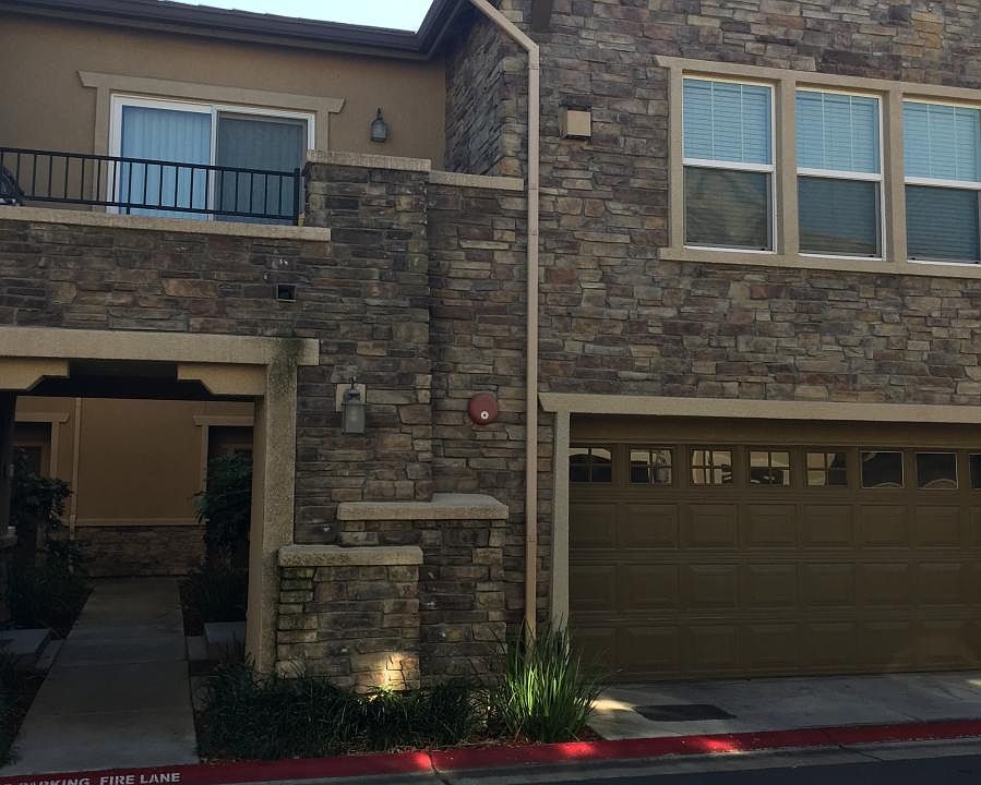 1st image of 3301 N Park Dr Unit 3714