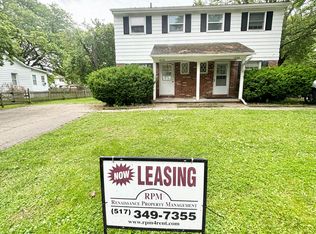 1632 Greencrest Ave, East Lansing, MI 48823