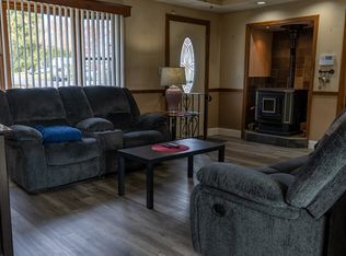 81 Dixon Rd, Brockton, MA 02302