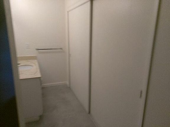 3rd image of 39095 Bel Air Dr