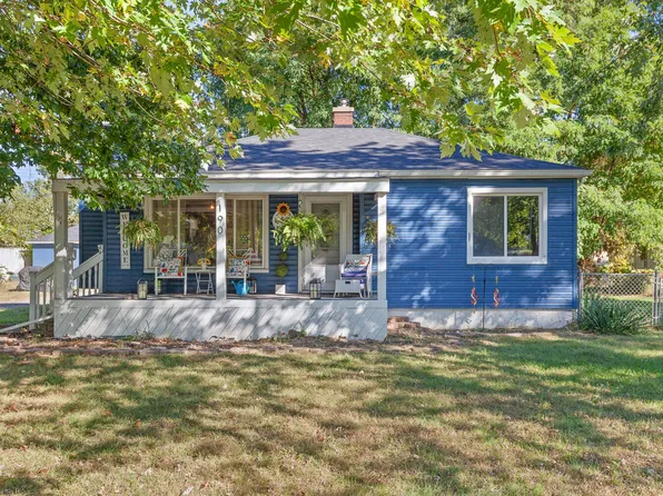 190 Emerson Ave, Ypsilanti, MI 48198