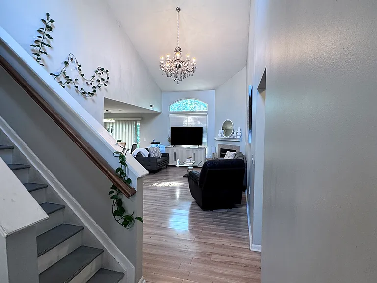 5175 Vinings Blvd #5175 — Photo 4