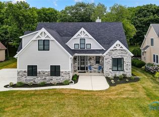 1759 N Lakewood Ave, Pt Clinton, OH 43452