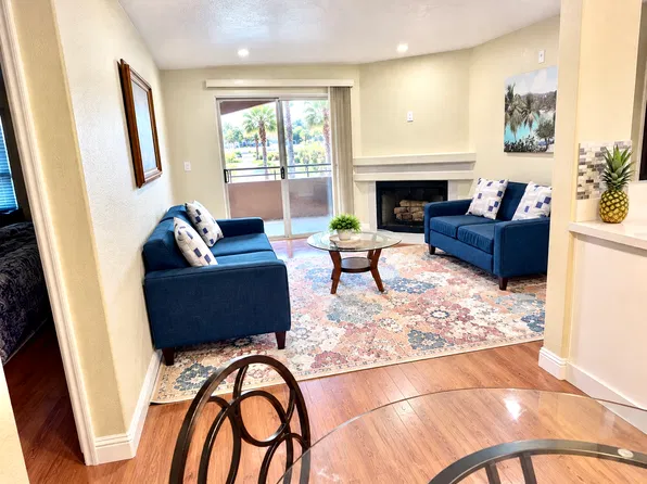 231 Mission Newport Ln APT 207, Las Vegas, NV 89107