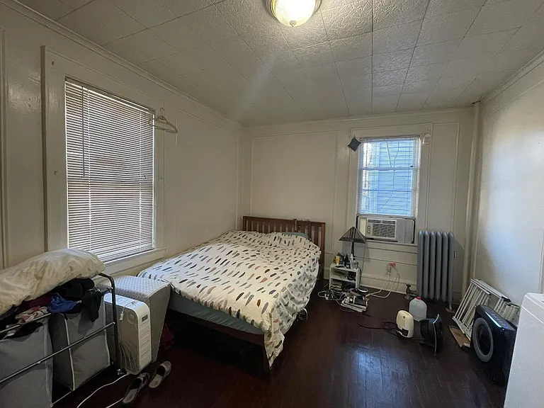 215 Denison St #1 — Photo 6