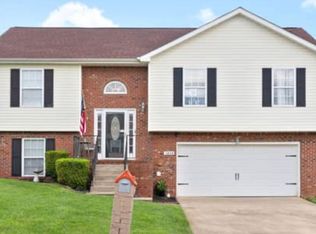 3404 Bradfield Dr, Clarksville, TN 37042