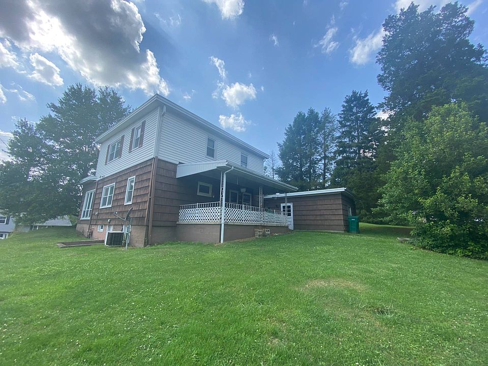 1st image of 504 Worthington Dr