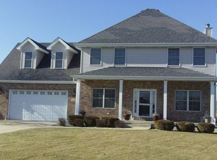 1136 Flossie Cir, Bourbonnais, IL 60914