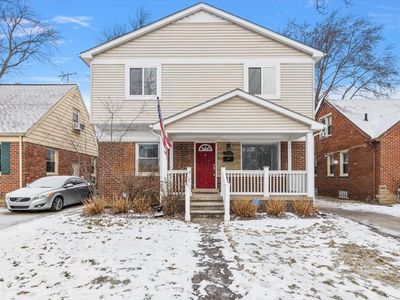 2215 E Hudson Ave, Royal Oak, MI, 48067