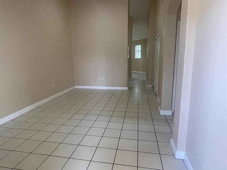 2903 SE 17th Ave #211 — Photo 10