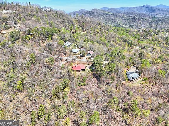 5th image of 394 Confederate Dr