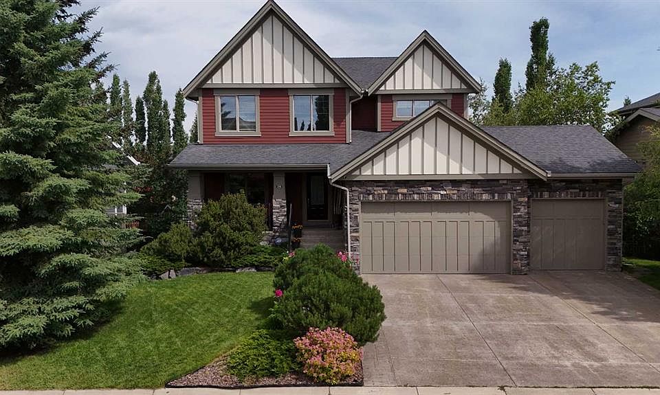1st image of 79 S Westpark Cres SW