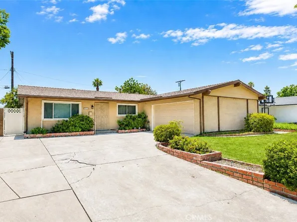 23328 Bassett St, West Hills, CA 91307