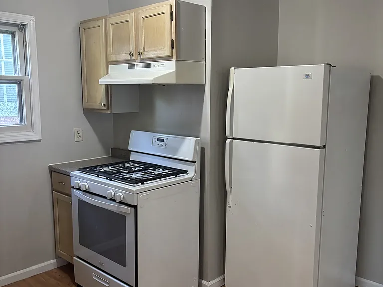 404 Main St #406 — Photo 2