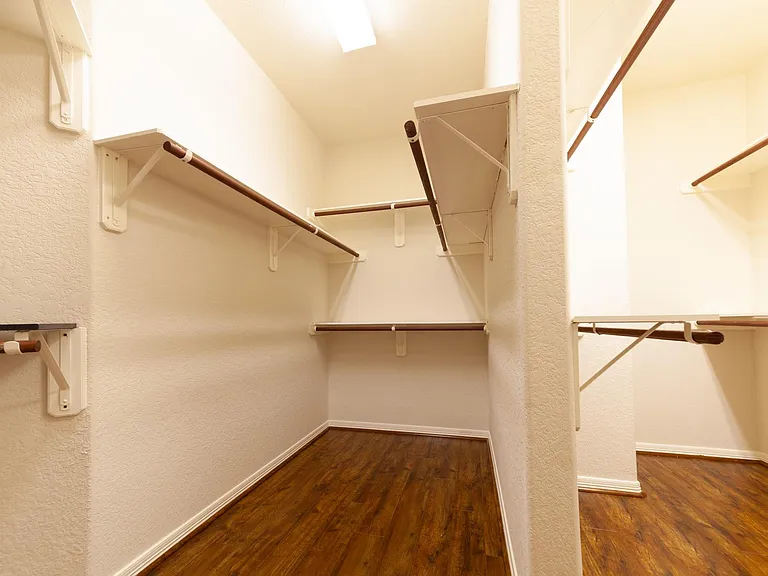 3206 Holly Thicket Dr — Photo 30