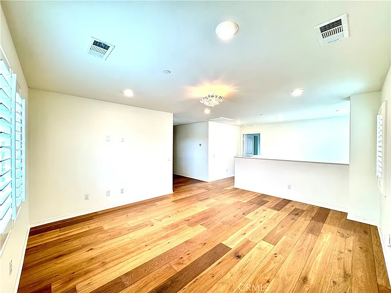 6832 Cache Way — Photo 19