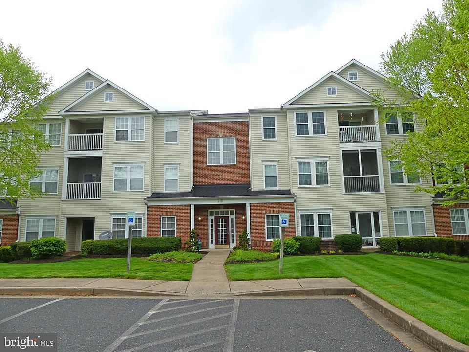 1st image of 315 Willrich Cir Unit 315H