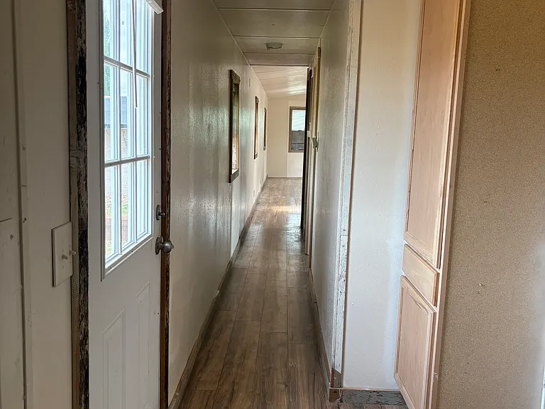 80930 N Pacific Hwy #6 — Photo 8