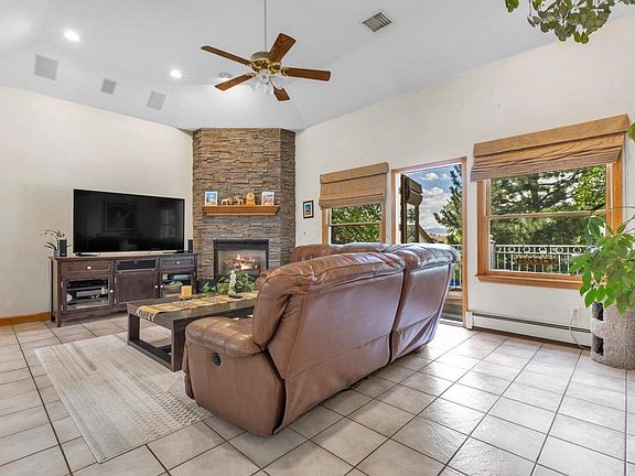 5th image of 723 Ridge Creek Ct