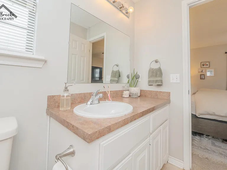 1505 City View Dr — Photo 25