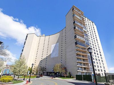 380 Mountain Rd APT 1015, Union City, NJ, 07087
