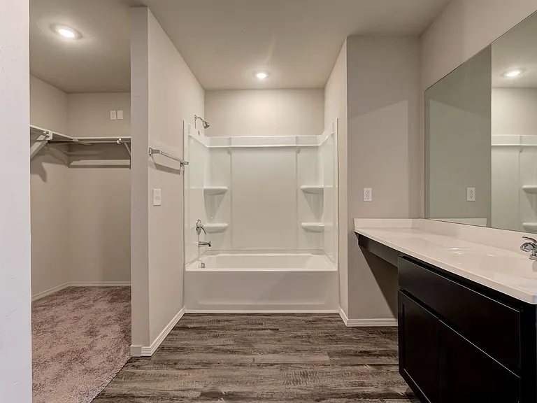 3912 Elm Ridge St — Photo 21
