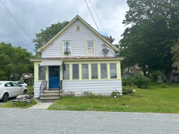 38 Horseshoe Ave, White River Junction, VT 05088
