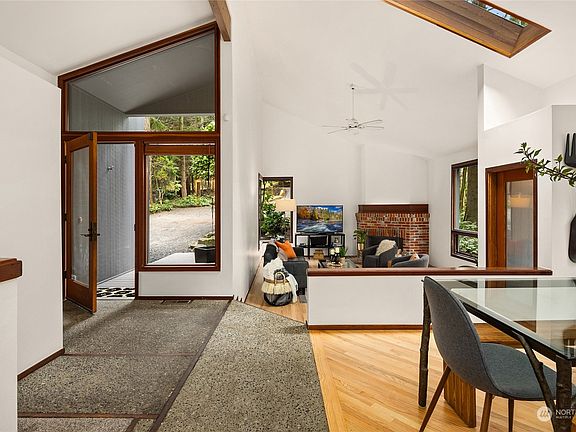 3rd image of 8181 Blakely Court W