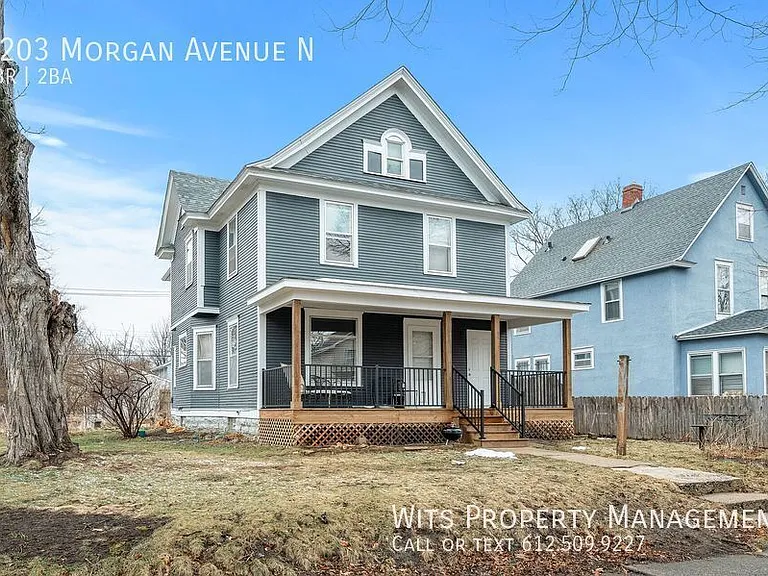 1203 Morgan Ave N — Photo 2