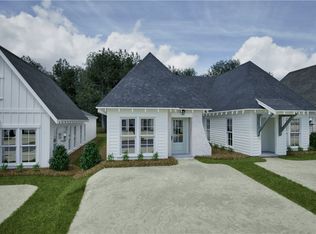 1046 Hunters Way, Opelika, AL 36801