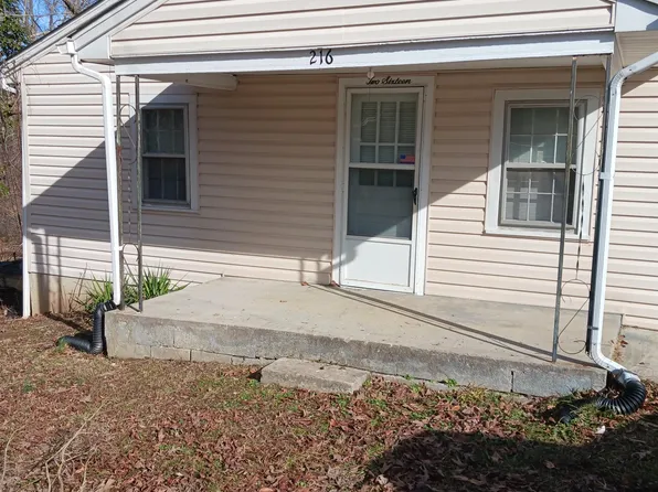 216 Charlotte Ave, Danville, VA 24541