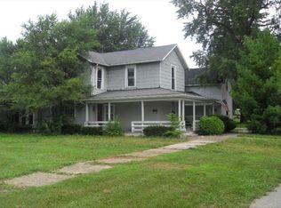 616 N Broadway St, Albany, IN 47320