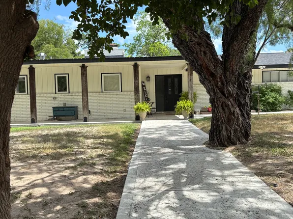 705 E Losoya St, Del Rio, TX 78840