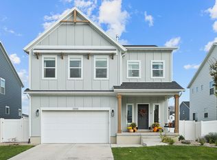 5084 N Espalier Dr, Eagle Mountain, UT 84005
