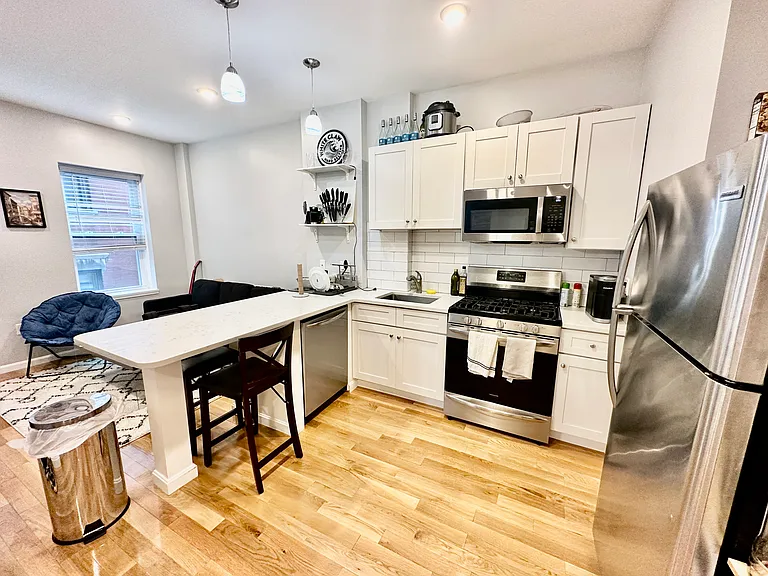 2 Baldwin Pl #2R — Photo 10