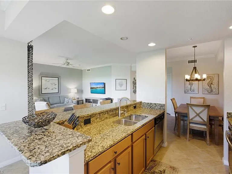 9844 Venezia Cir #714 — Photo 15