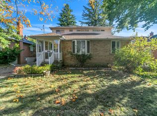 235 Churchill Ave, Toronto, ON M2R1E2