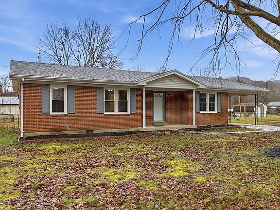 2nd image of 226 Airport Rd