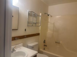 808 E 7th St, Hopkinsville, KY 42240