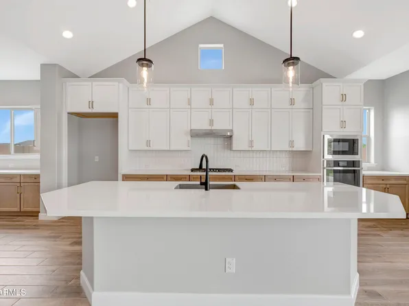 1128 W J WALTZ Way, Apache Junction, AZ 85120