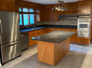 15 Farren Rd, Weymouth, MA 02189