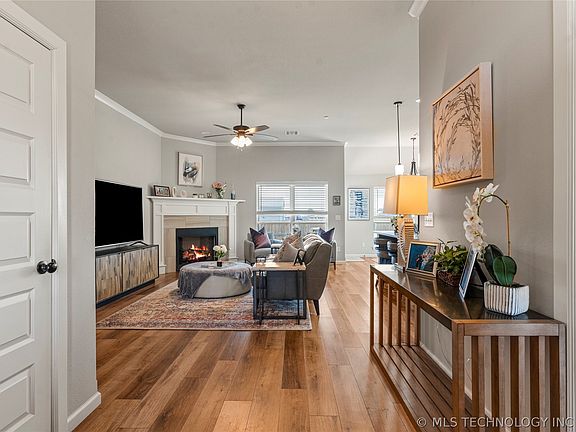 5th image of 27608 E 109th Pl S