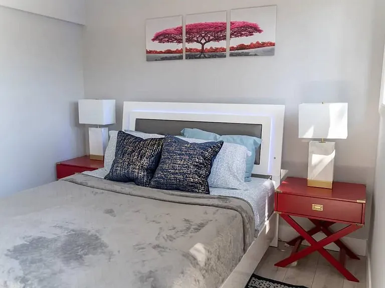 10801 Hartsook St #B — Photo 15