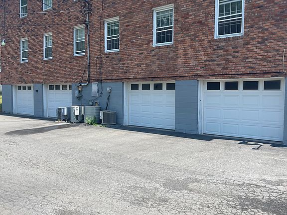 3rd image of 11 Minnowbrook Ave #C