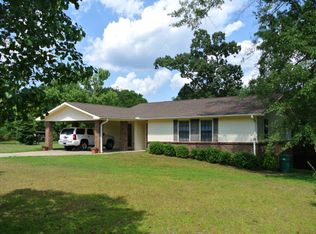 100 Oak Dr, Lafayette, AL 36862