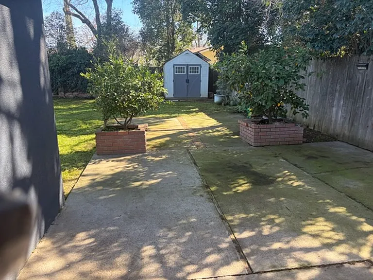 2632 Story Ave — Photo 18