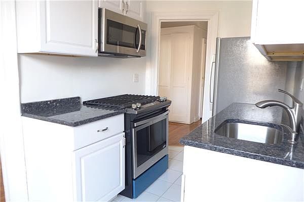 1st image of 4791 Broadway APT 4D