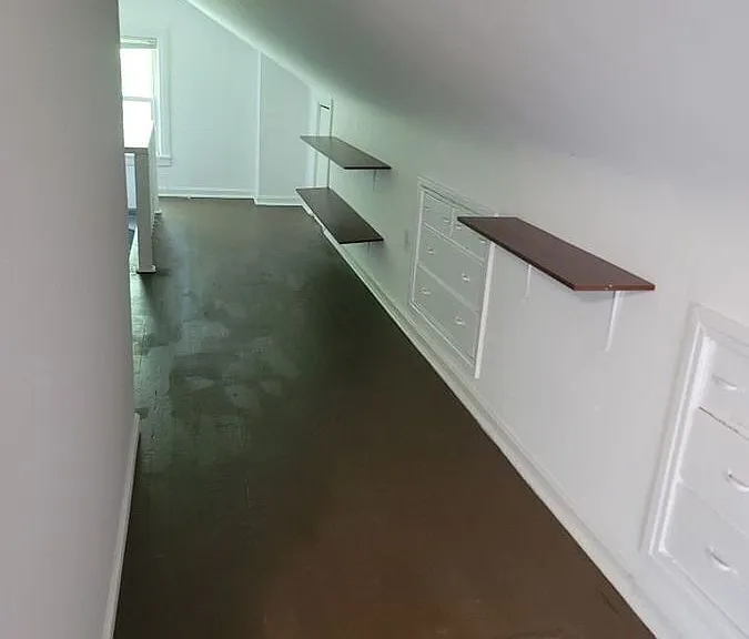 1411 Hill St — Photo 9