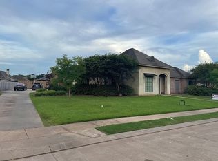201 W Lauren Dr, Alexandria, LA 71303