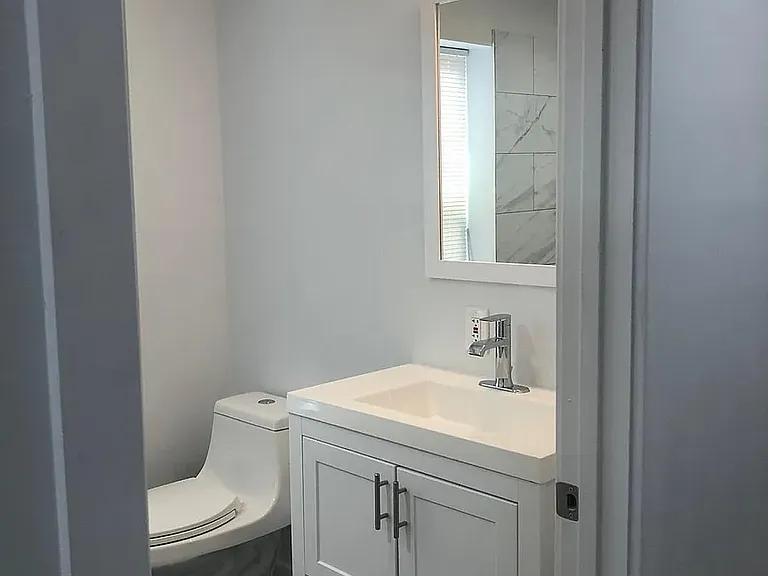 2904 Poplar St #3 — Photo 3